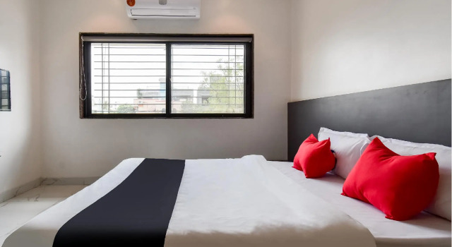 Capital O 71866 Hotel Ansh, Забронировать Отель Отели штата Махараштры 3 звезды, 3*