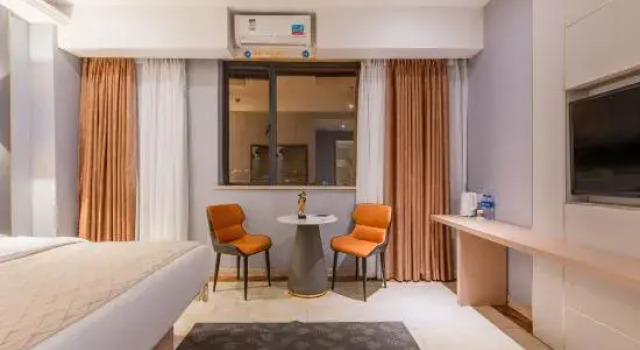 Люкс Naitu Yatelan Light Stay Hotel (Foshan Weichuanghui Plaza)