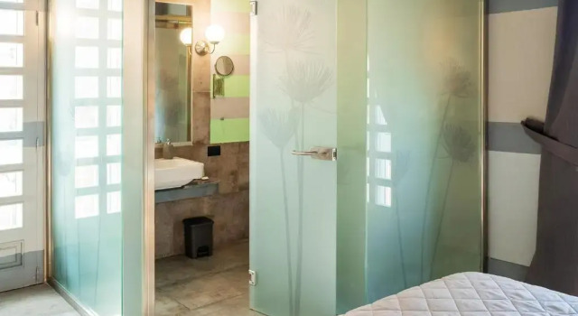 Двухместный номер Standard с балконом и с видом на море Design 4 Rooms