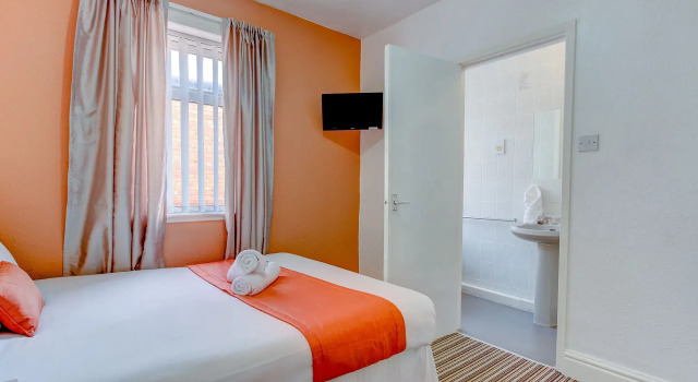 The Sandringham Court Hotel and Apartment, Varaa Huoneisto Asunnot kohteessa Merseyside, Huoneisto