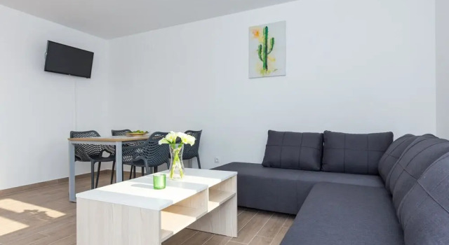 Апартаменты Deluxe Apartments Kiara