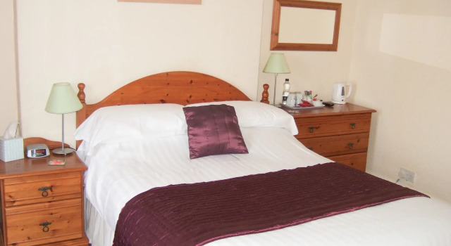 Links Side Guest House, Rezervați Pensiune Bude Cornwall