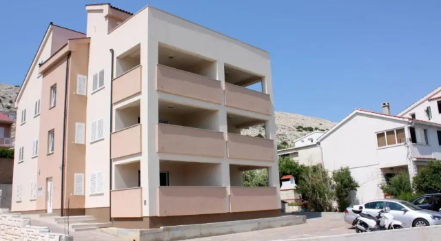 Апартаменты с 2 комнатами с балконом и с видом на море Apartments Jesen Augustin