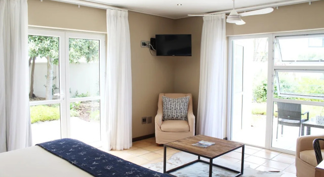 Номер Luxury Abalone Guest Lodge
