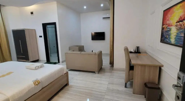 Семейный номер Standard The Charis Hotel and Suites