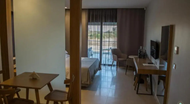 Double Bay Beach Hotel, Забронировать Отель Элафонисси Cape Malea, рядом с Пляж Симос