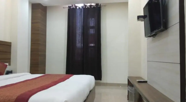 Номер Deluxe Hotel Grand Kailash,Kotdwara