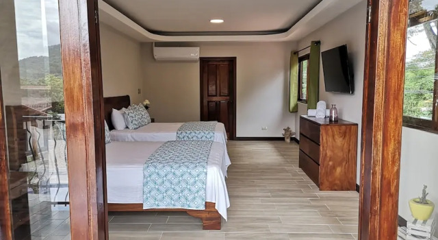 Hotel Amira