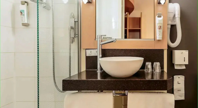 Двухместный номер Standard Ibis Clermont Ferrand A71 A75 La Méridienne