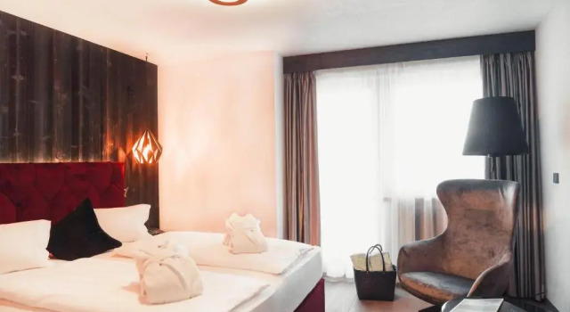 Hotel Watles, Book Hotel Malles Venosta Solda all'Ortles