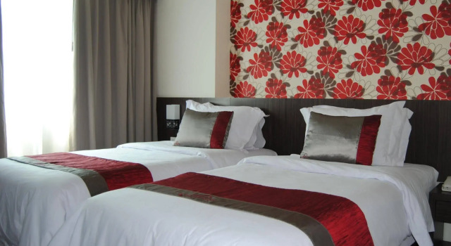 Solo Paragon Hotel & Residences