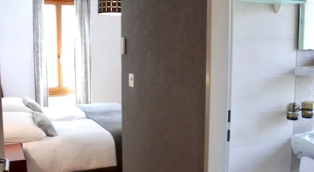 Номер Superior La Dent-du-Midi Hôtel & Restaurant