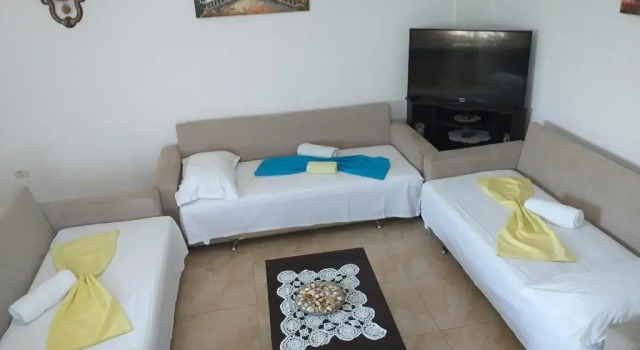 Grand Seaview Apartments