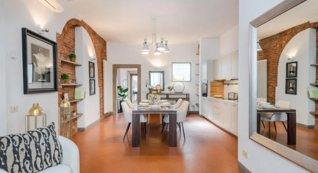 Georgia Penthouse in Lucca
