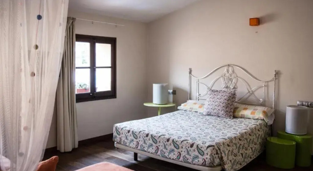L'Argolla Hostal, Reservar Hotel Santa Coloma de Farners Girona Province