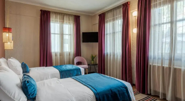 Paeonia, Rezervovat Hotel Distomo-Arachova-Antikyra 