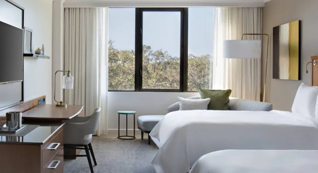 Четырёхместный номер Standard Sawgrass Marriott Golf Resort & Spa