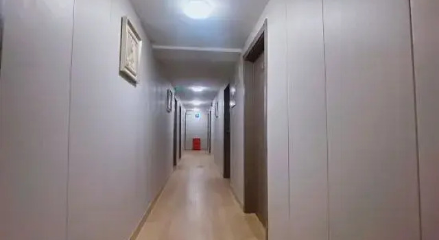 Jingkanglong Hotel(No.2 store, South Gate, Beijing Erwai), Rezerwuj Hotel Pekin Pekin