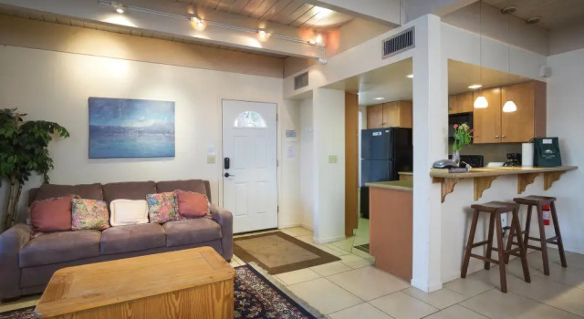 The Ala Wai Hideout 2 Bedrooms 1.5 Bathroom Condo, Забронировать Апартаменты/квартира Апартаменты Саут-Лейк-Тахо, Апартаменты/квартира