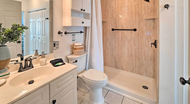Апартаменты Bright Myrtle Beach Condo w/ Balcony!