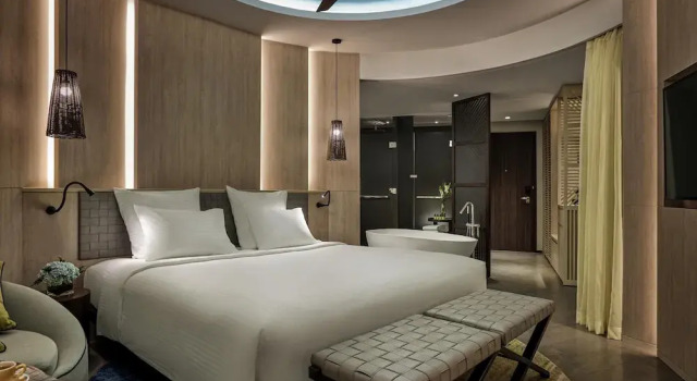 Двухместный номер Deluxe с балконом и с видом на сад Pullman Phu Quoc Beach Resort