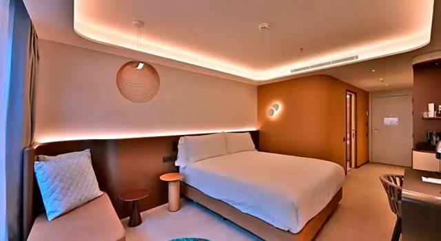 Полулюкс Labtwentytwo Barcelona, a Tribute Portfolio Hotel by Marriott