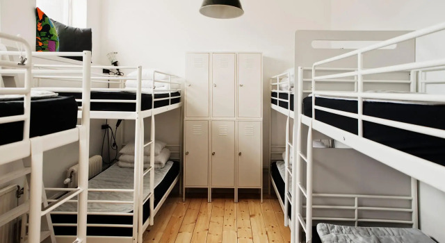 Кровать в общем номере City Backpackers Hostel