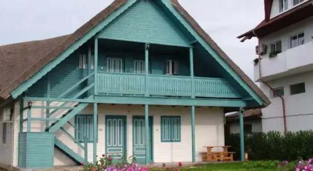 Cormoran Resort, Rezervați Stațiune Hoteluri resort în Tulcea, Stațiune