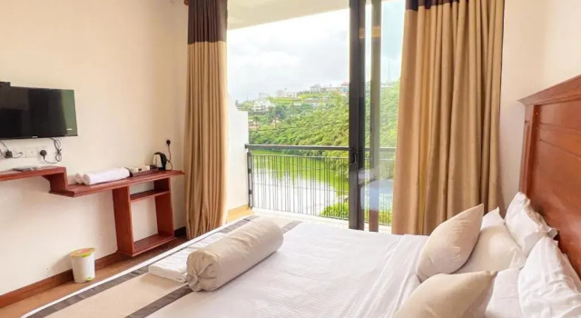 Top Rich Hotel Nuwara Eliya, Забронировать Отель Отели Округа Галле 4 звезды, 4*