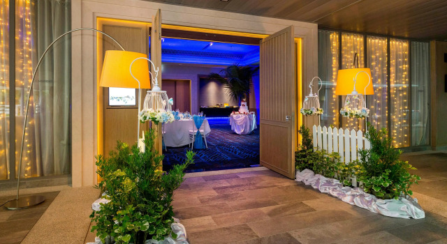 Le Meridien Phuket Beach Resort