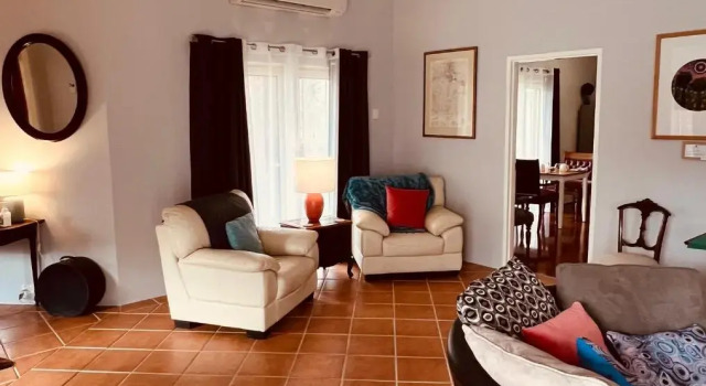 Gundaroo Manor Bed & Breakfast, Book Hotel Gundaroo New South Wales