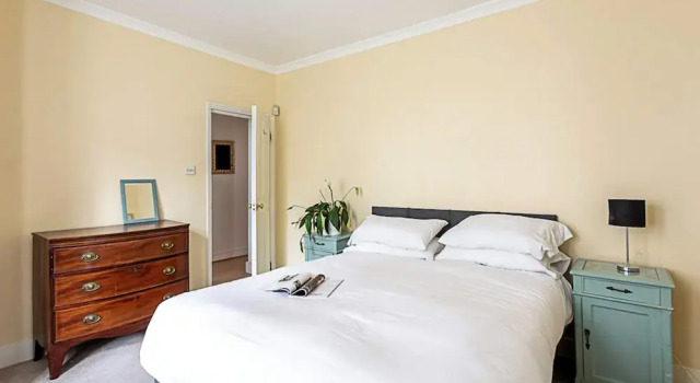 Kensington Retreat With Private Patio, Забронировать Апартаменты/квартира Апартаменты Лондона, рядом с Театр «Дрейтон», Апартаменты/квартира