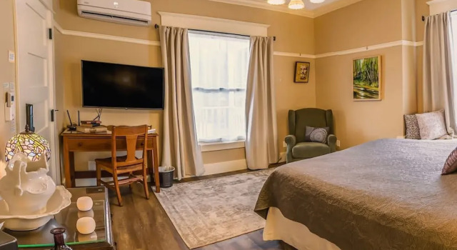 Redtail Suites~orliena Suite ~tesla Station, Prenota Appartamento Ashland 