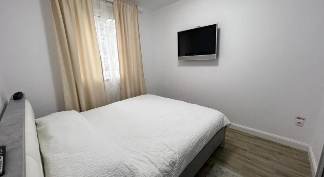 ROV, Prenota Hotel Suceava 