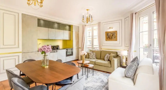 Апартаменты Luxury 2 Bedroom With Balcony - Louvre & Notre Dame