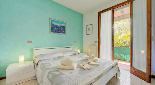 Семейные апартаменты Cinzia Apartment Front Beach