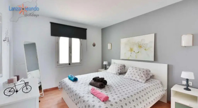 Vivienda Vacacional Black & White - T239, Забронировать Отель Отели Канарских островов с бассейном, Бассейн
