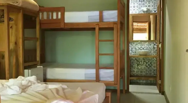 Четырёхместный номер Comfort Pousada Albatroz