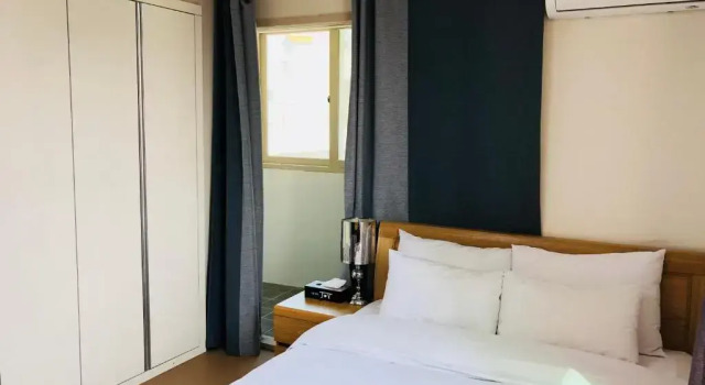Номер Deluxe Hotel Joy near Camp Humphres