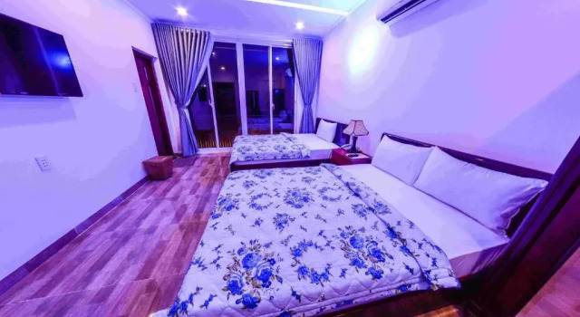 Четырёхместный номер Deluxe Sunny Hotel Phan Rang