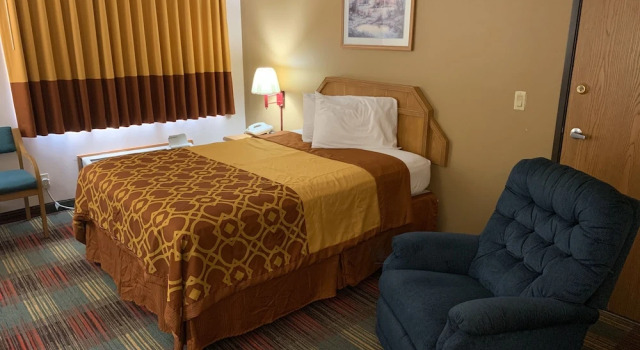 Одноместный номер Standard Budgetinn & Suites