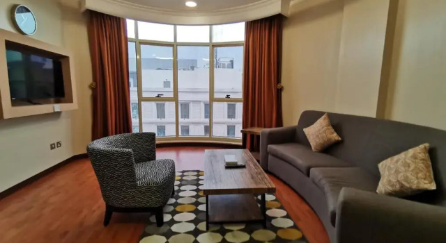 Люкс Deluxe Travellerinn hotel apartment ( Family Only )