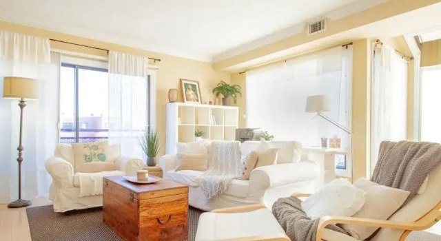 Gorgeous Rosslyn Penthouse w Views Free Parking Metro Subway