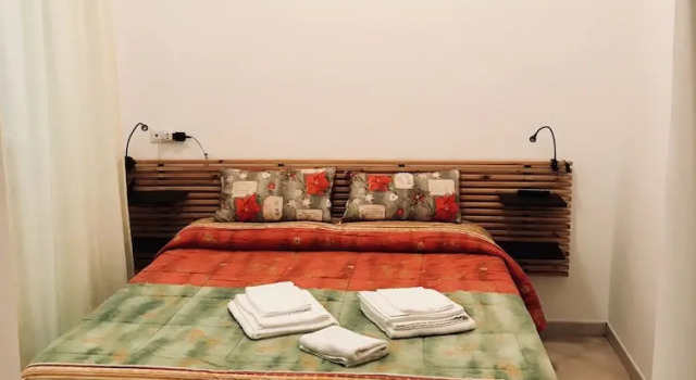 Двухместный номер Standard с балконом Monreal Rooms Salerno