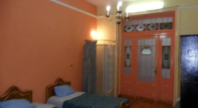 Двухместный номер Standard с балконом и с видом на город Berlin Hotel
