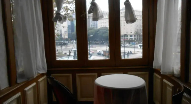 Трёхместный номер Standard Hotel Reina