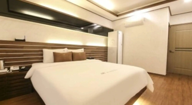 H Hotel Ulsan, Rezerwuj Hotel Hotele w Ulsan z parkingiem, Parking