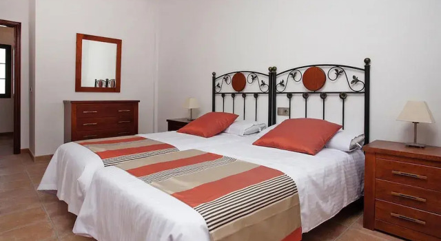 Коттедж 4 Star Holiday Home in La Oliva