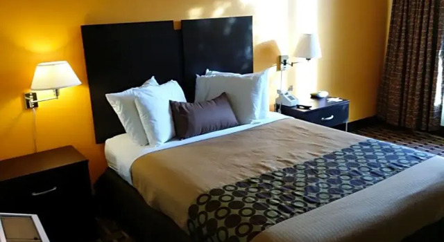 Номер Standard Ahoskie Inn