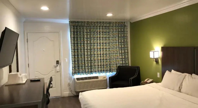 Номер Deluxe Gilroy Inn